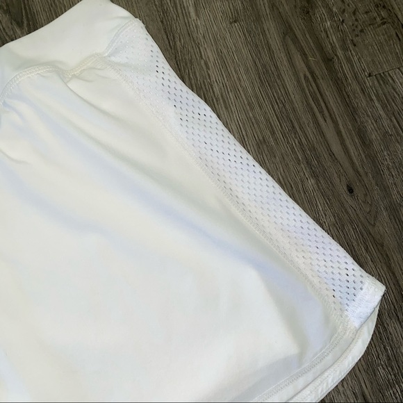 Under Armour White Athletic Skort - Picture 3 of 9